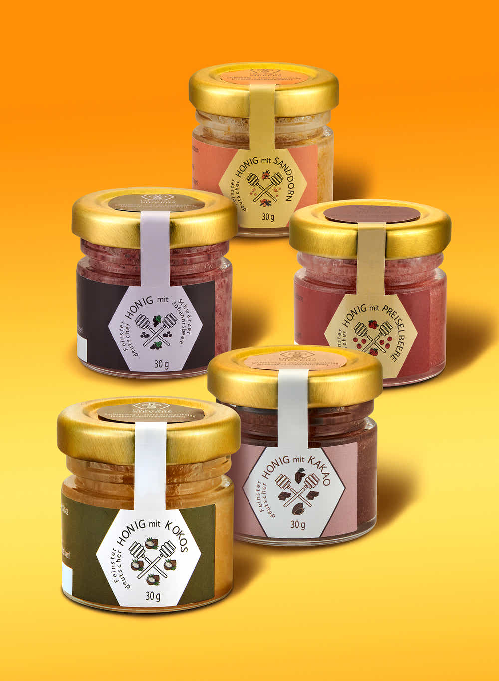 5 Gläschen je 30 Gramm in den Sorten Honig mit Kakao, Kokos, Preiselbeere, Sanddorn und Schwarze Johannisbeere machen das Honig-Set "Spezial-Mix" aus